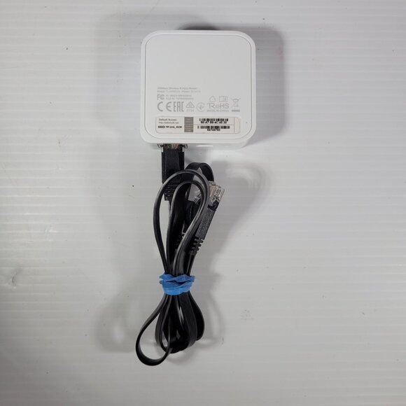 TP-Link N300 Wireless Portable Nano Travel Router TL-WR802N 0845973051242 - Picture 3 of 4